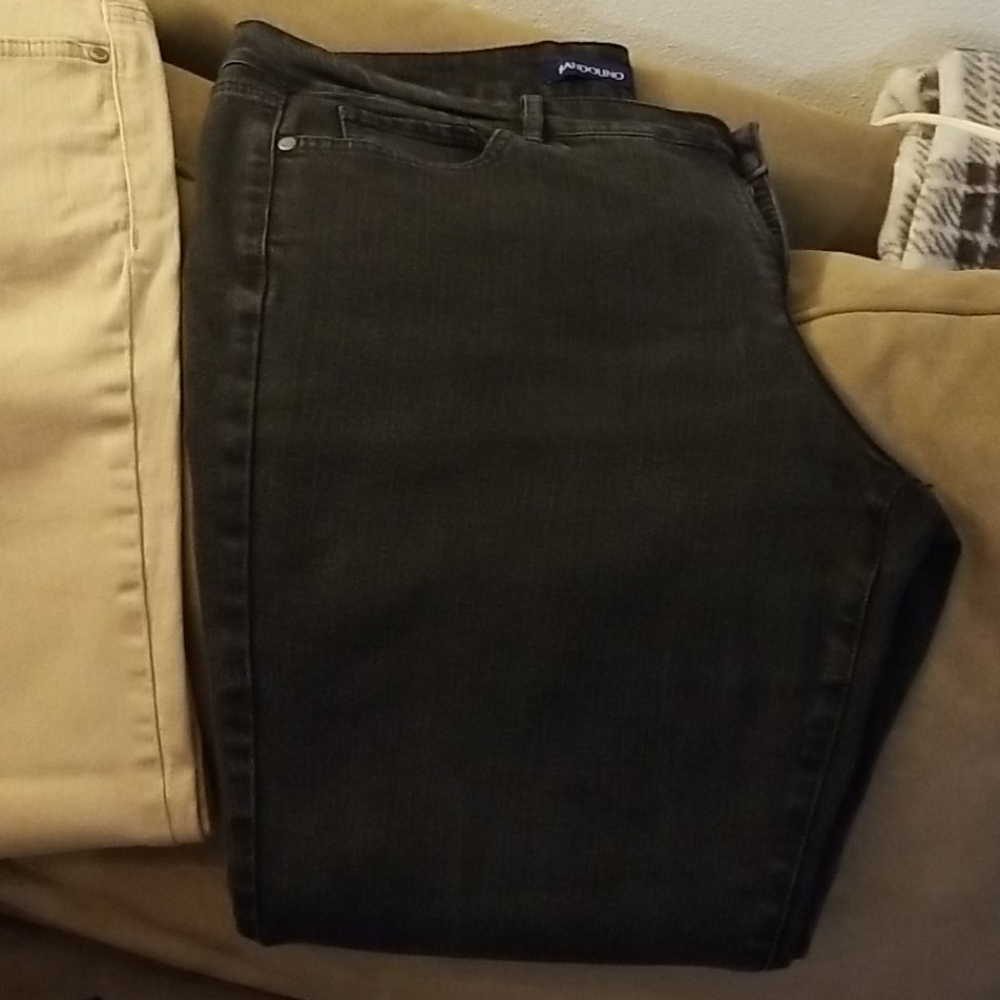 Pants Bundle Buy 1 GET 1 FREE ♡ - Picture 14 of 15